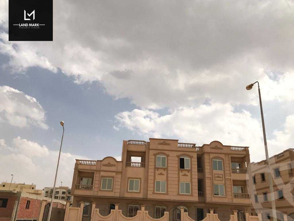 https://aqarmap.com.eg/ar/listing/4153502-for-sale-cairo-el-shorouk-lhy-lthlth-grb-neighbourhood-4-el-waha-st