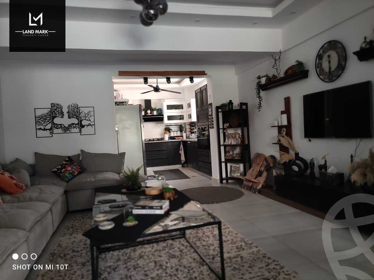 https://aqarmap.com.eg/en/listing/4191104-for-sale-cairo-el-shorouk-lhy-lthlth-shrq-neighbourhood-3