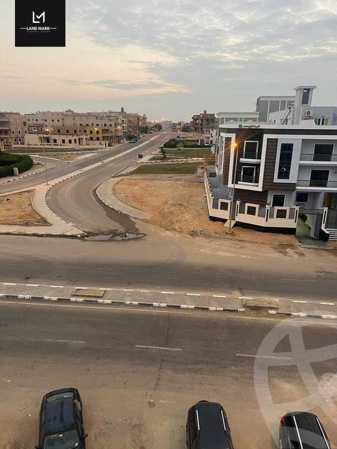 https://aqarmap.com.eg/en/listing/4307004-for-sale-cairo-el-shorouk-lhy-lthlth-shrq-neighbourhood-5