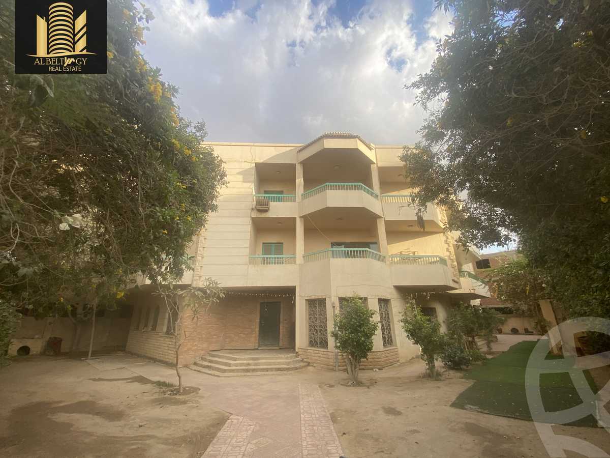 https://aqarmap.com.eg/en/listing/3645791-for-sale-cairo-cairo-hdyq-lhrm-lmntqh-l