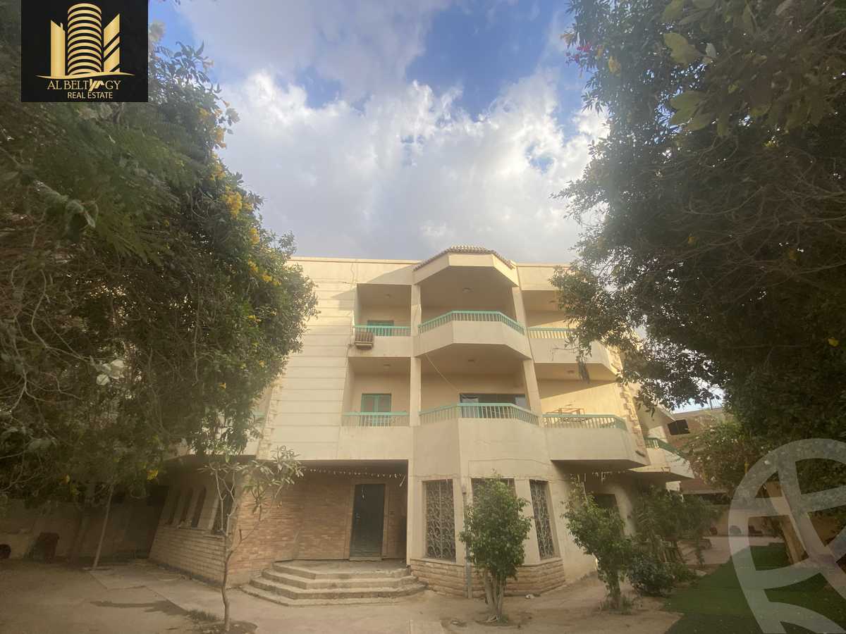https://aqarmap.com.eg/en/listing/3645791-for-sale-cairo-cairo-hdyq-lhrm-lmntqh-l