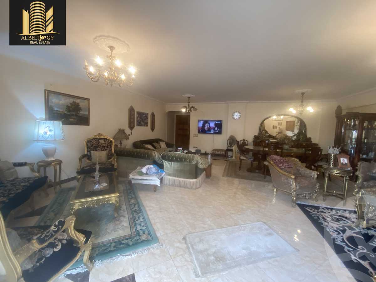 https://aqarmap.com.eg/en/listing/3645791-for-sale-cairo-cairo-hdyq-lhrm-lmntqh-l