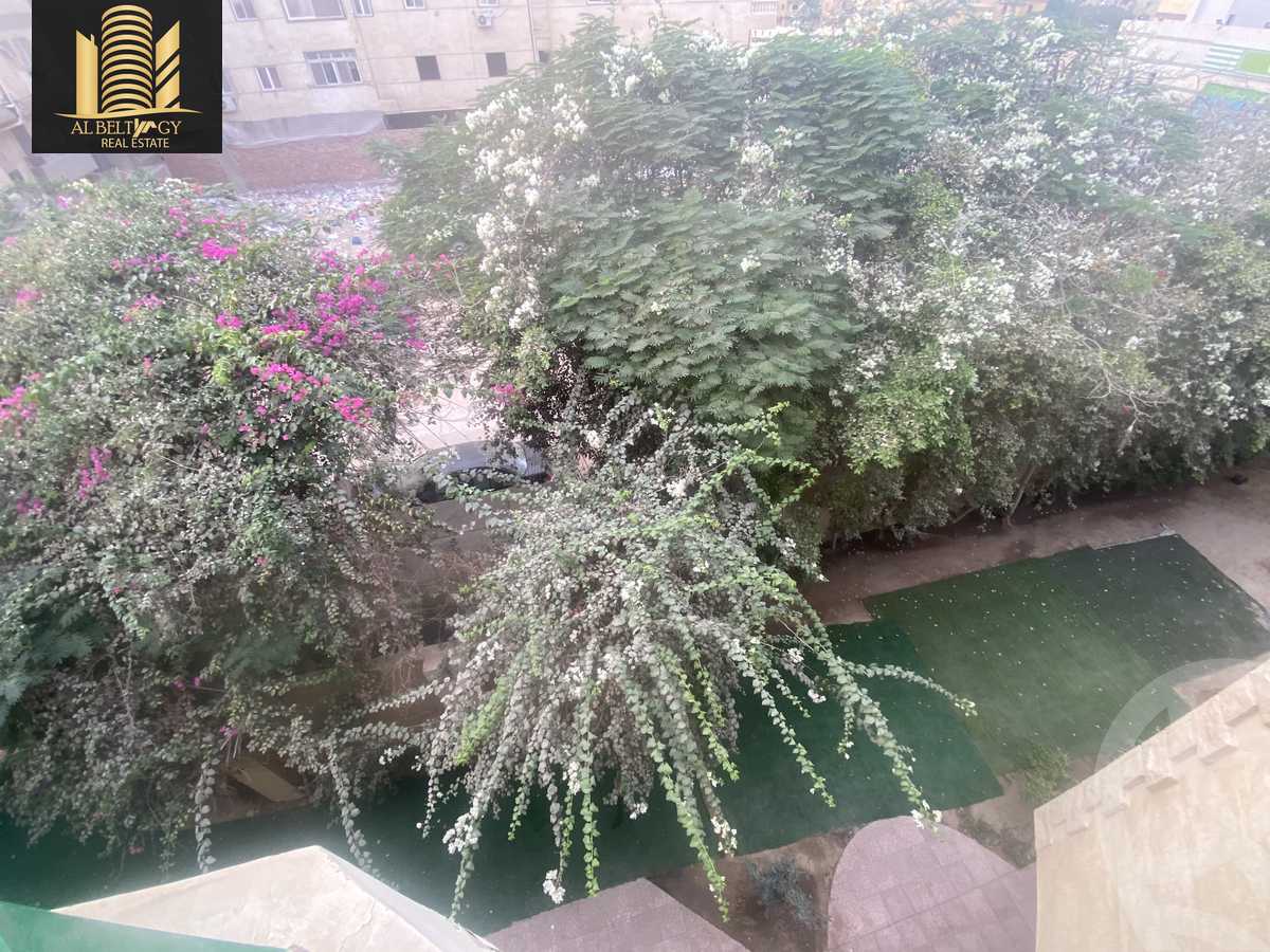 https://aqarmap.com.eg/en/listing/3645791-for-sale-cairo-cairo-hdyq-lhrm-lmntqh-l