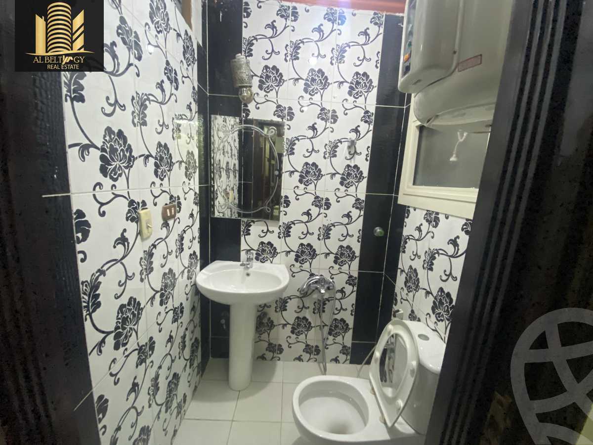 https://aqarmap.com.eg/ar/listing/3886606-for-sale-cairo-el-haram-shareaa-khatem-el-morsalen