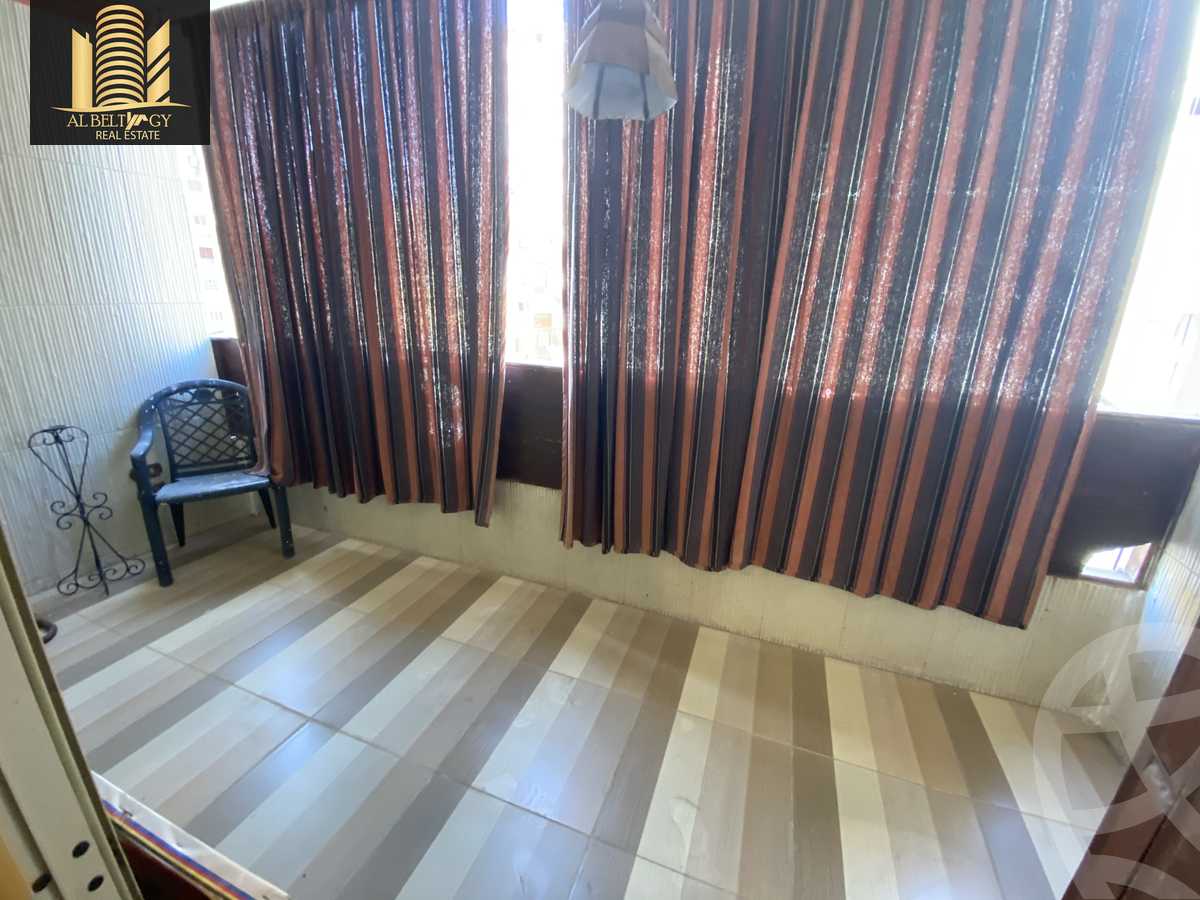https://aqarmap.com.eg/ar/listing/3886606-for-sale-cairo-el-haram-shareaa-khatem-el-morsalen