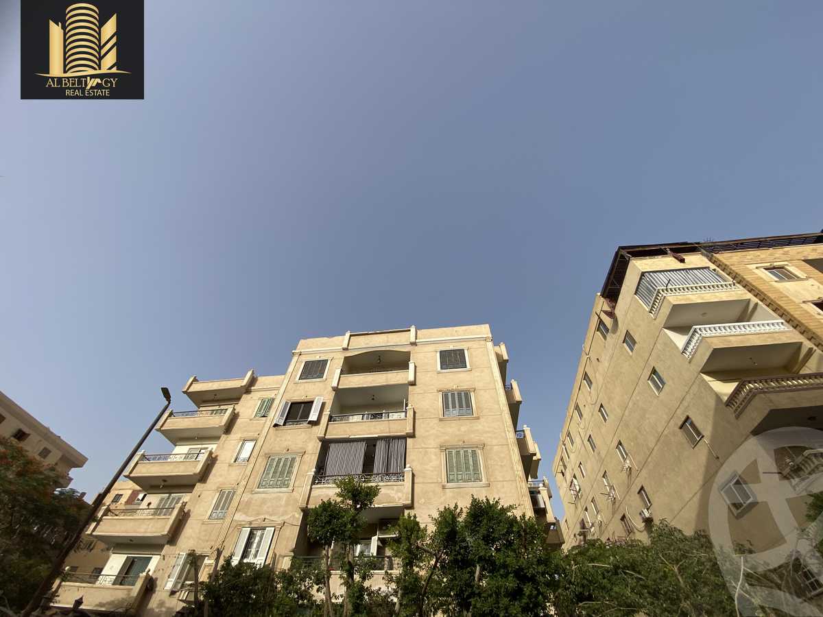 https://aqarmap.com.eg/en/listing/4042895-for-sale-cairo-cairo-hdyq-lhrm-lmntqh-k