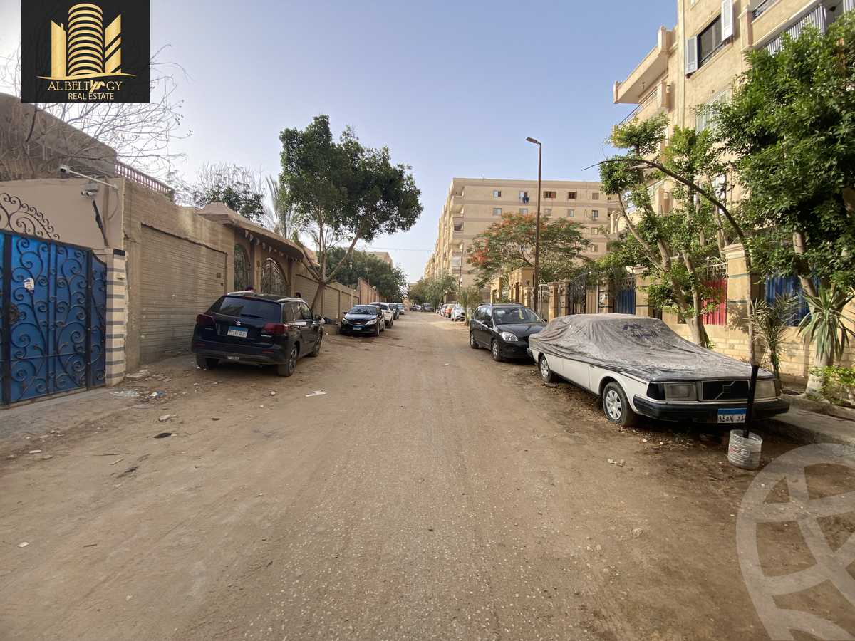 https://aqarmap.com.eg/en/listing/4042895-for-sale-cairo-cairo-hdyq-lhrm-lmntqh-k