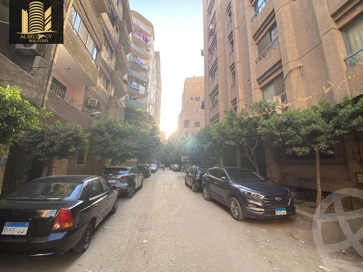 https://aqarmap.com.eg/en/listing/4223092-for-sale-cairo-el-haram-shareaa-el-haram