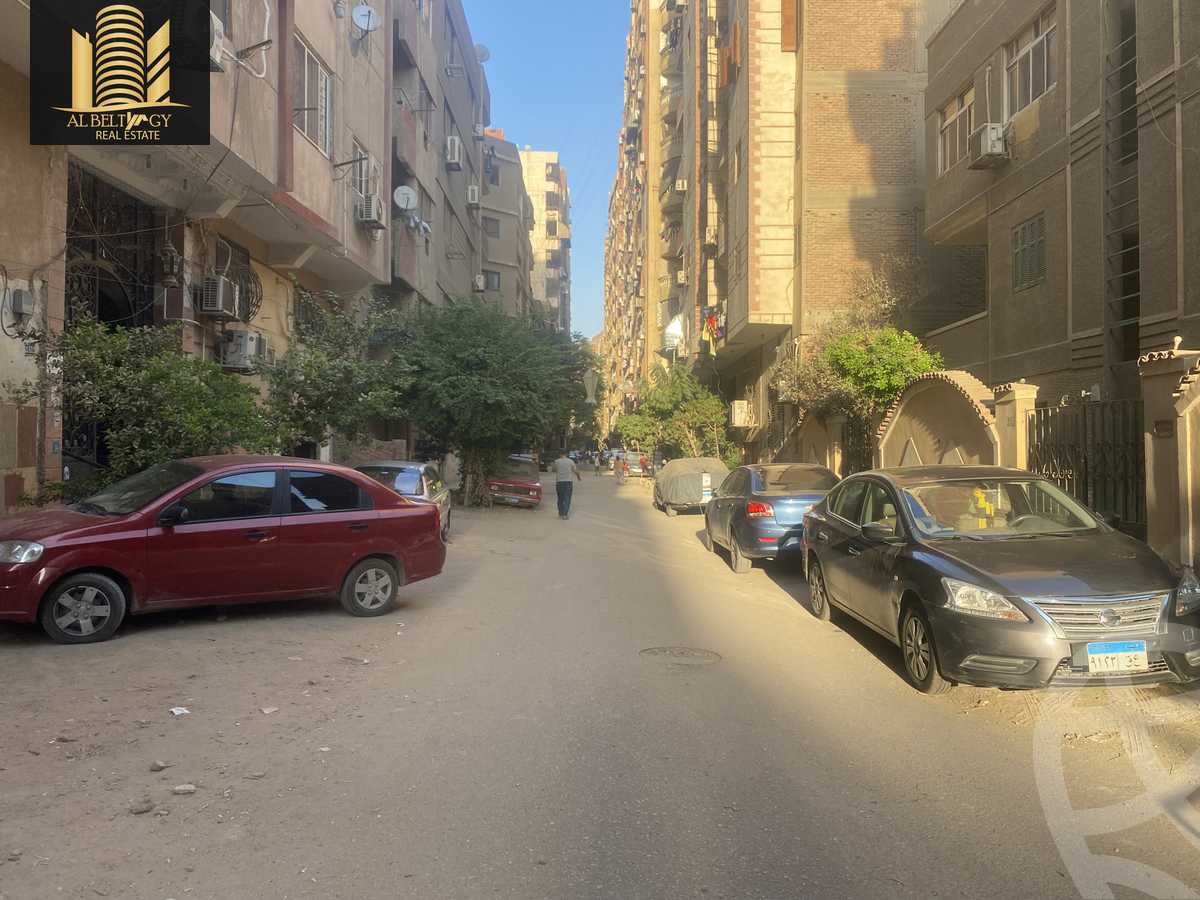 https://aqarmap.com.eg/en/listing/4223092-for-sale-cairo-el-haram-shareaa-el-haram