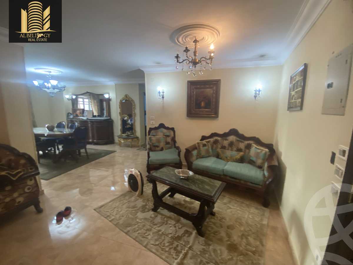 https://aqarmap.com.eg/ar/listing/5690894-for-sale-cairo-el-haram-shareaa-naser-el-thawrah