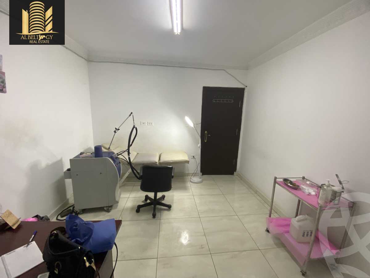 https://aqarmap.com.eg/en/listing/5411128-for-sale-cairo-el-haram-shareaa-el-haram