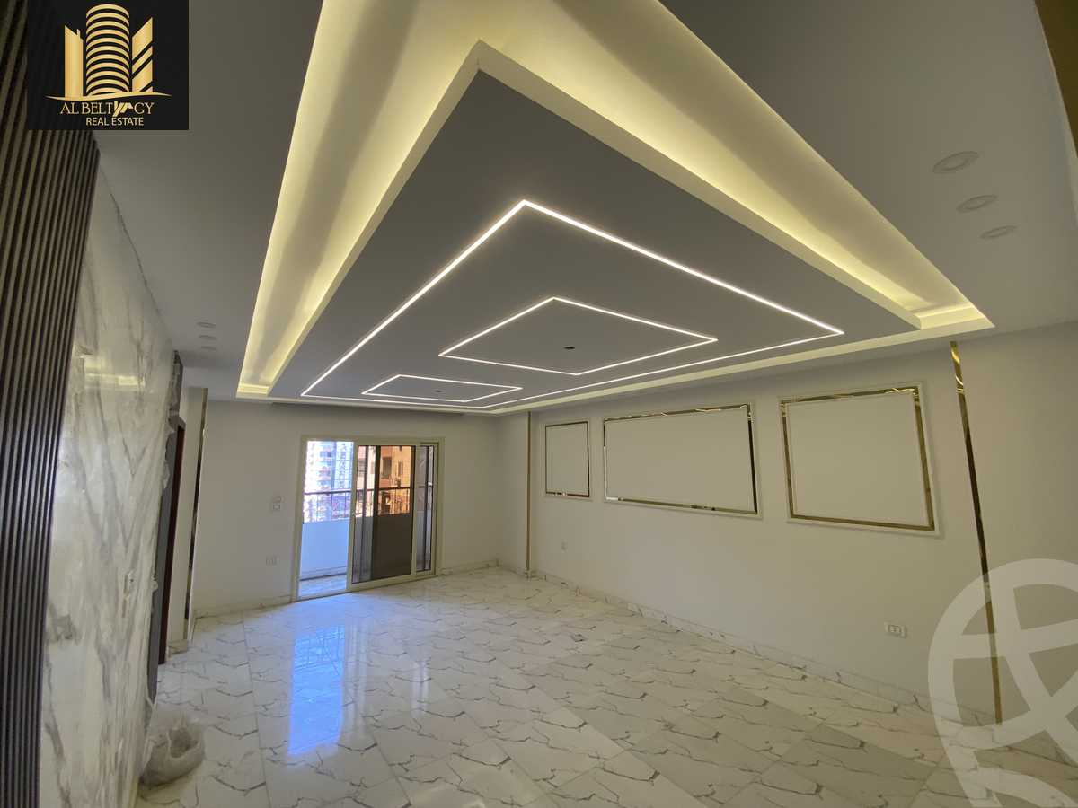https://aqarmap.com.eg/en/listing/5815910-for-sale-cairo-el-haram-el-lebeny-el-magzar-el-aly-st