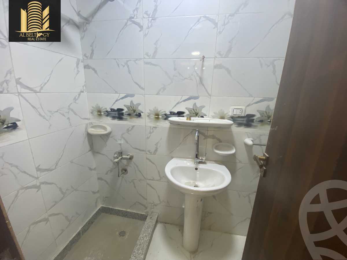 https://aqarmap.com.eg/en/listing/5815910-for-sale-cairo-el-haram-el-lebeny-el-magzar-el-aly-st