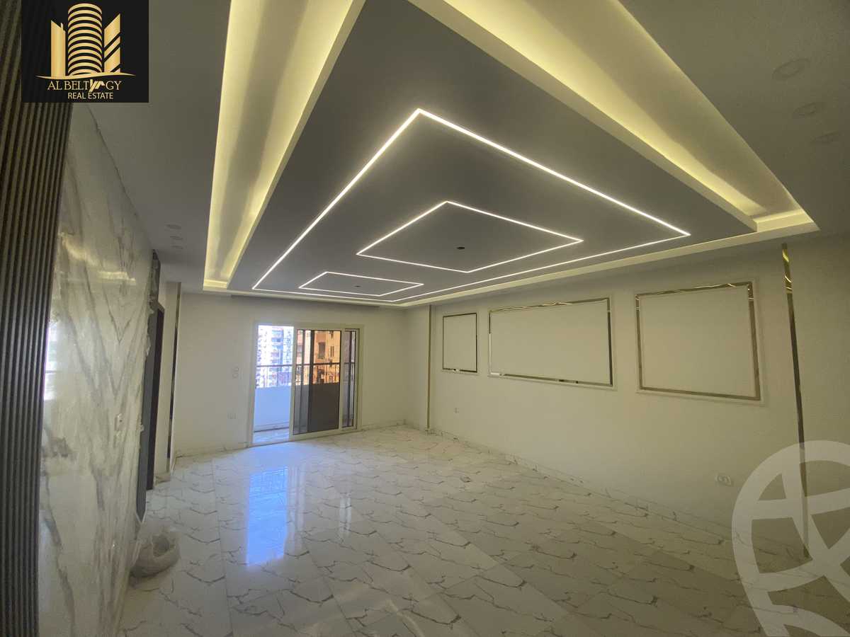 https://aqarmap.com.eg/en/listing/5815910-for-sale-cairo-el-haram-el-lebeny-el-magzar-el-aly-st