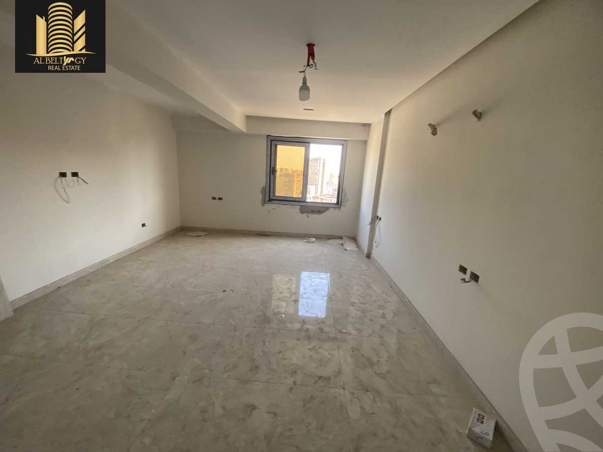 https://aqarmap.com.eg/ar/listing/5926479-for-sale-cairo-ljyz-el-bahr-el-azam-el-khalej-buildings