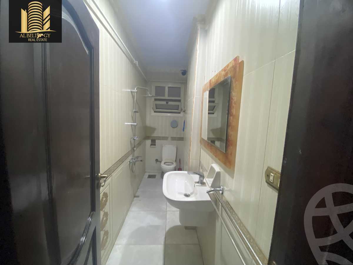 https://aqarmap.com.eg/en/listing/5993181-for-sale-cairo-el-haram-shareaa-el-haram