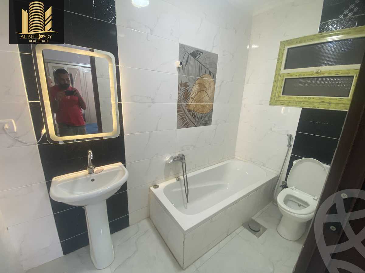 https://aqarmap.com.eg/en/listing/6067876-for-sale-cairo-el-haram-el-talbya-abd-el-latif-st