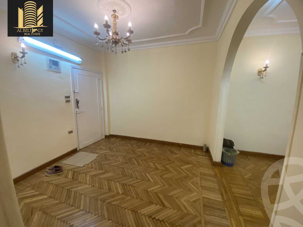 https://aqarmap.com.eg/en/listing/6174778-for-sale-cairo-el-haram-shareaa-el-haram