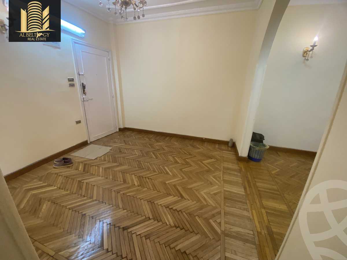 https://aqarmap.com.eg/en/listing/6174778-for-sale-cairo-el-haram-shareaa-el-haram