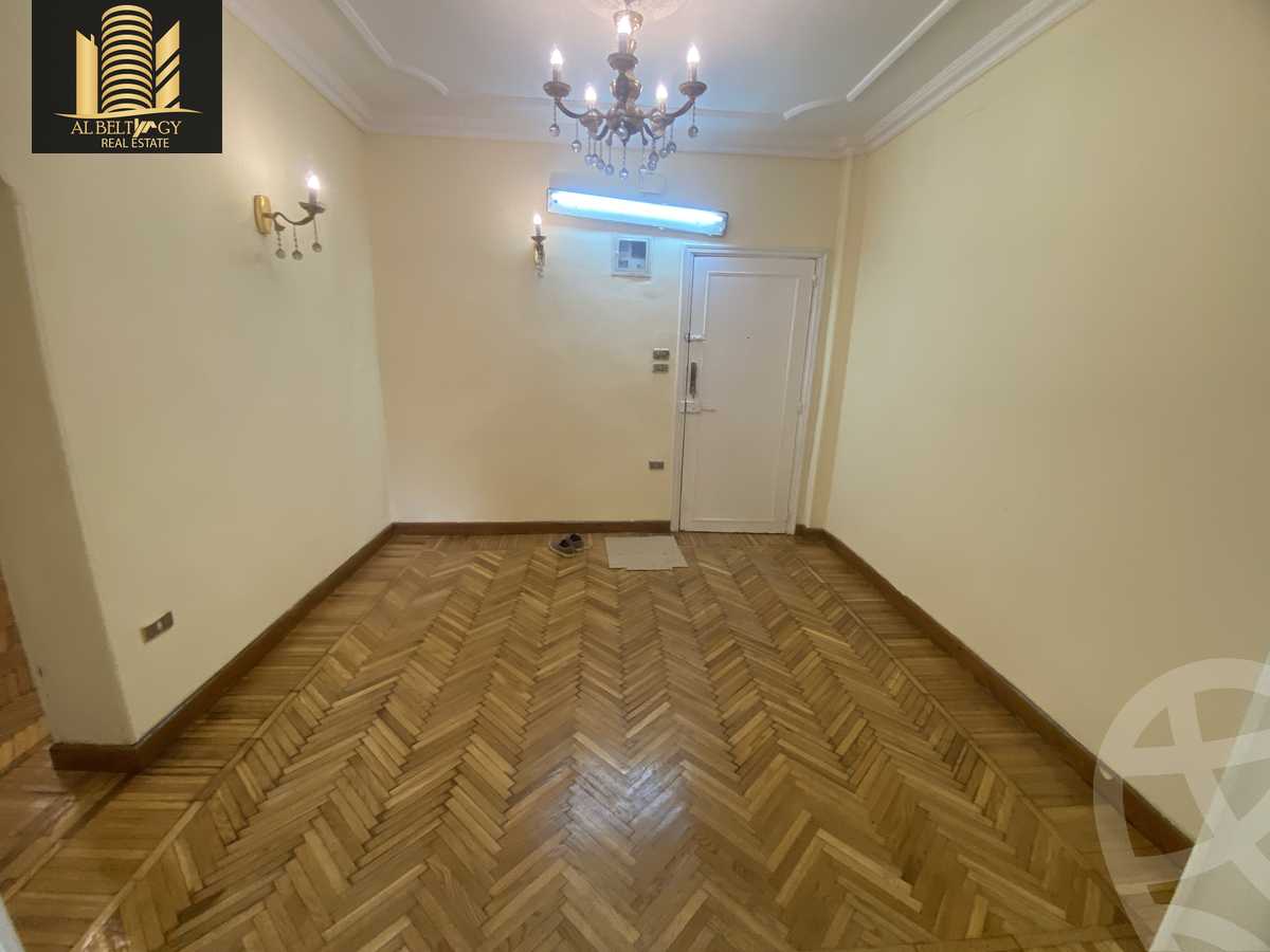 https://aqarmap.com.eg/en/listing/6174778-for-sale-cairo-el-haram-shareaa-el-haram