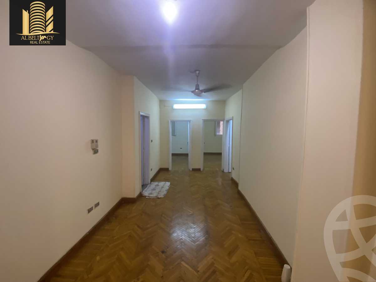 https://aqarmap.com.eg/en/listing/6174778-for-sale-cairo-el-haram-shareaa-el-haram