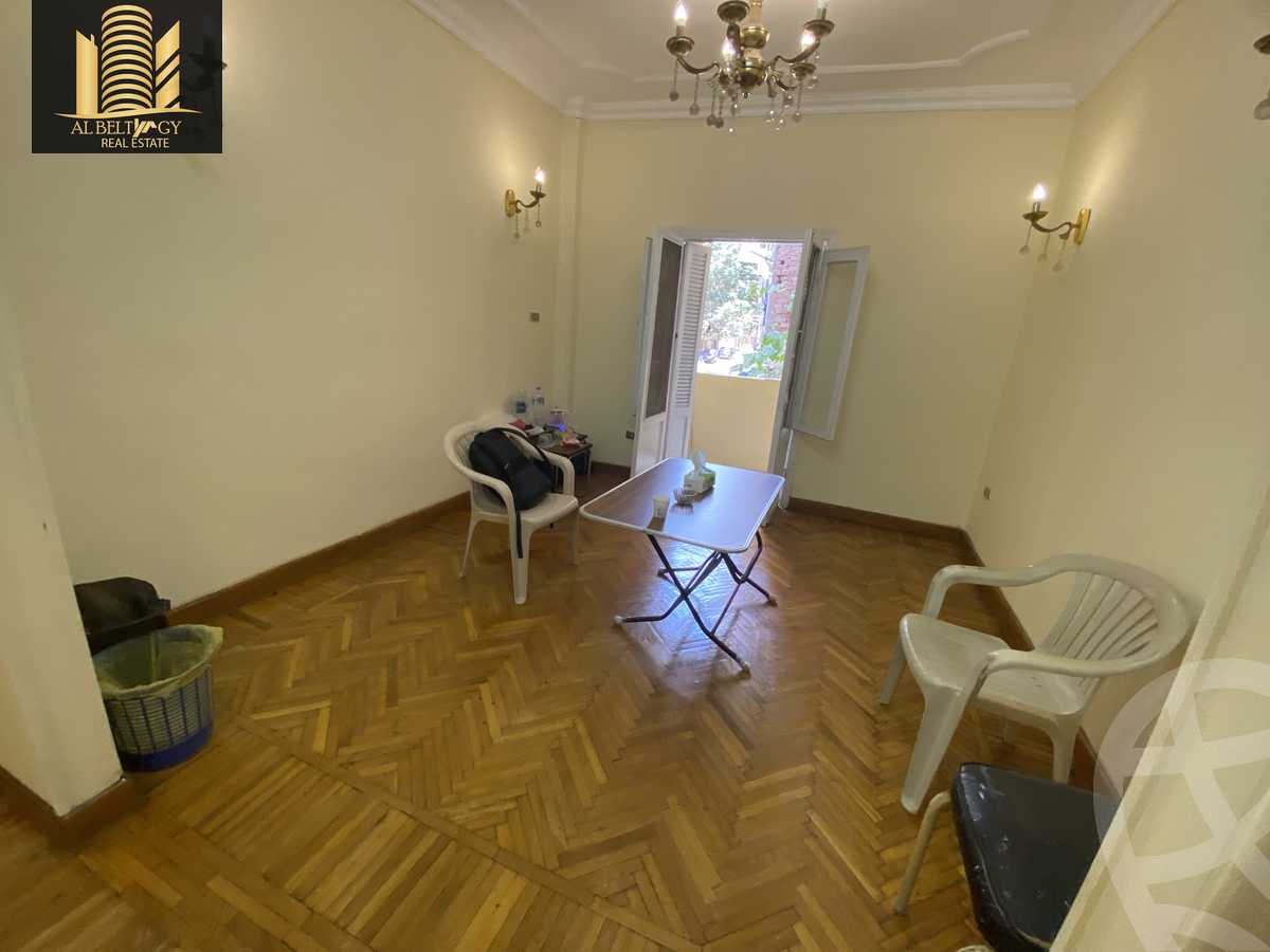 https://aqarmap.com.eg/en/listing/6174778-for-sale-cairo-el-haram-shareaa-el-haram