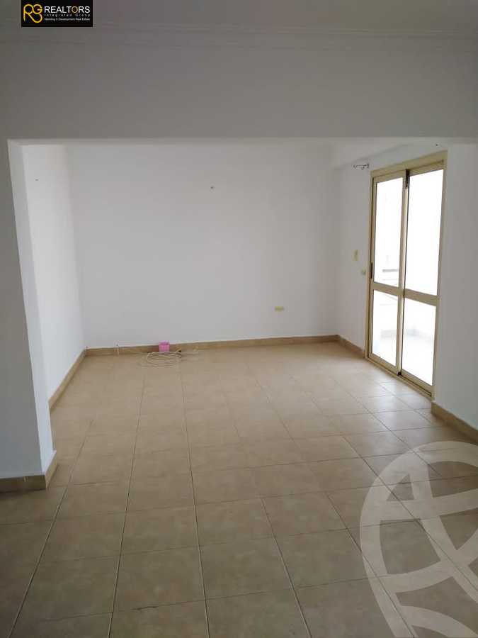 https://aqarmap.com.eg/ar/listing/2836477-for-sale-cairo-el-sheikh-zayed-city-compounds-in-sheikh-zayed-hadayek-el-mohandiseen
