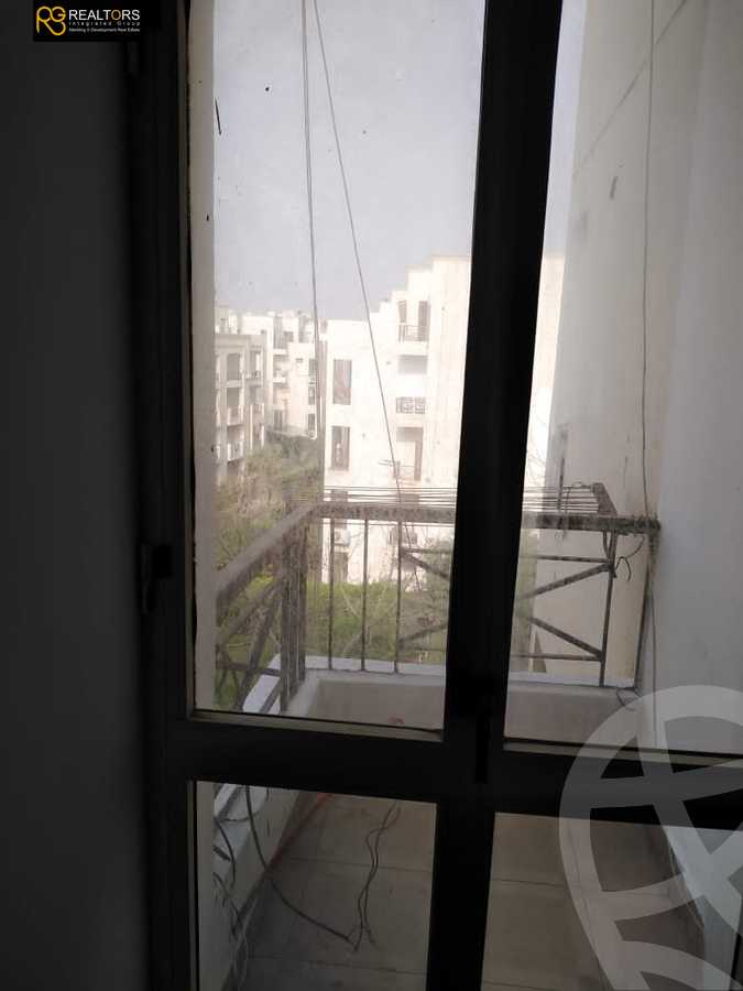 https://aqarmap.com.eg/ar/listing/2836477-for-sale-cairo-el-sheikh-zayed-city-compounds-in-sheikh-zayed-hadayek-el-mohandiseen