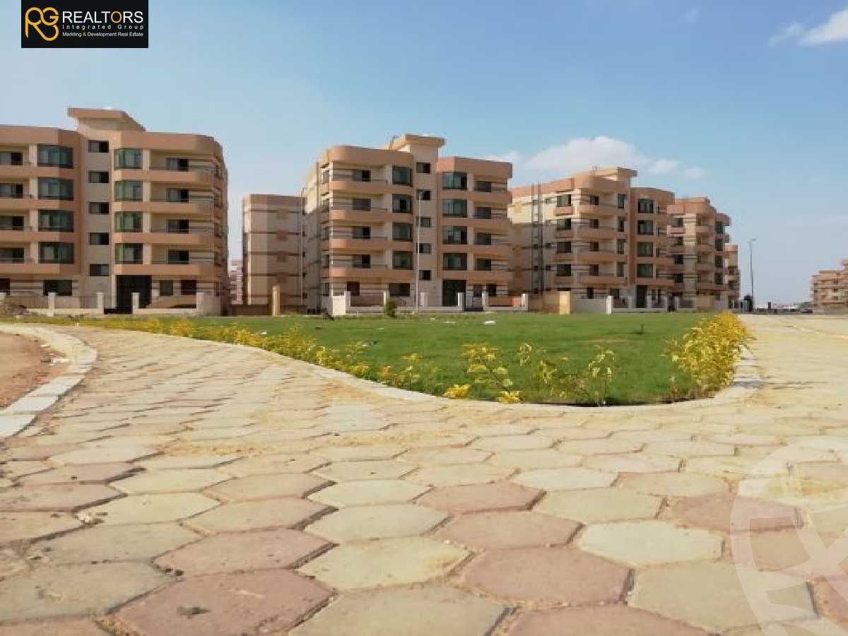 https://aqarmap.com.eg/ar/listing/4277483-for-sale-cairo-6th-of-october-compounds-jrdyny-lshms
