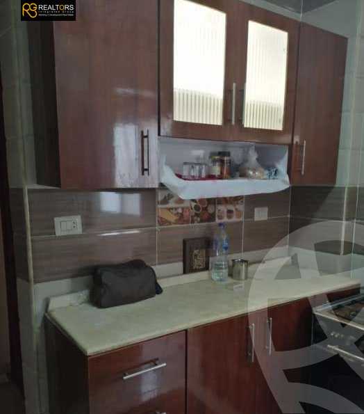 https://aqarmap.com.eg/ar/listing/3625062-for-sale-cairo-el-sheikh-zayed-city-el-hay-el-thaleth-ashaer-area-3-al-shabab-rd