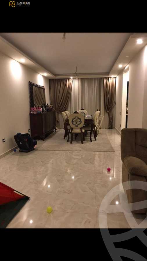 https://aqarmap.com.eg/ar/listing/3626687-for-sale-cairo-el-sheikh-zayed-city-compounds-in-sheikh-zayed-casa