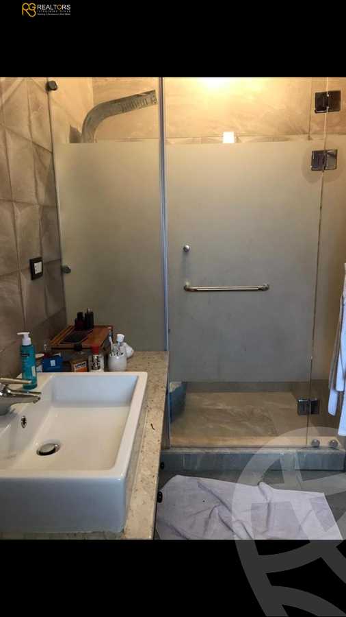https://aqarmap.com.eg/ar/listing/3639448-for-sale-cairo-el-sheikh-zayed-city-compounds-in-sheikh-zayed-casa