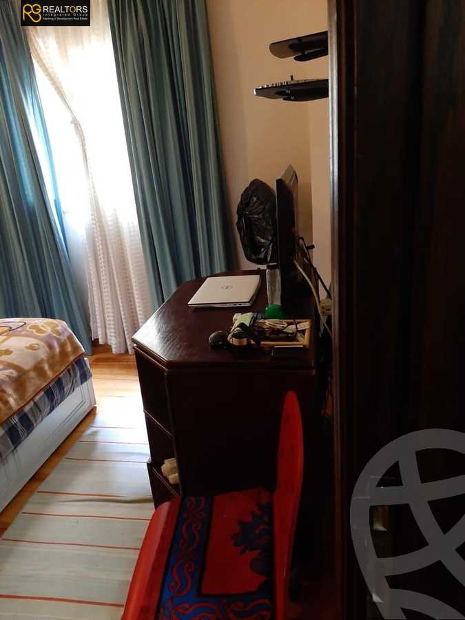 https://aqarmap.com.eg/ar/listing/3640102-for-sale-cairo-el-sheikh-zayed-city-compounds-in-sheikh-zayed-beverly-hills
