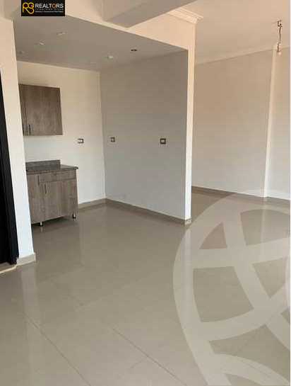 https://aqarmap.com.eg/ar/listing/3640208-for-sale-cairo-el-sheikh-zayed-city-compounds-in-sheikh-zayed-beverly-hills