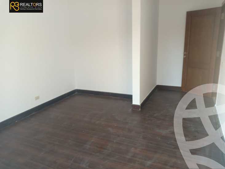 https://aqarmap.com.eg/ar/listing/3640208-for-sale-cairo-el-sheikh-zayed-city-compounds-in-sheikh-zayed-beverly-hills