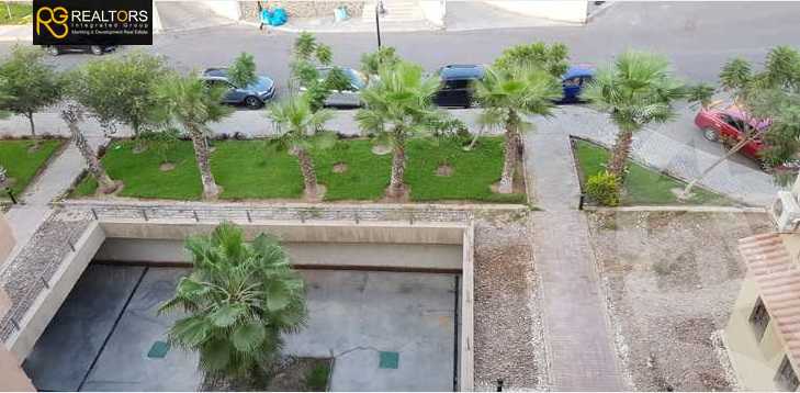 https://aqarmap.com.eg/ar/listing/3640208-for-sale-cairo-el-sheikh-zayed-city-compounds-in-sheikh-zayed-beverly-hills
