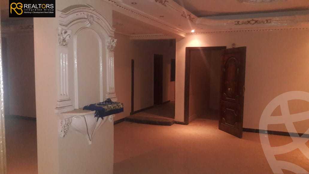 https://aqarmap.com.eg/ar/listing/3643924-for-sale-cairo-6th-of-october-el-ahyaa-neighborhood-4th-school-st