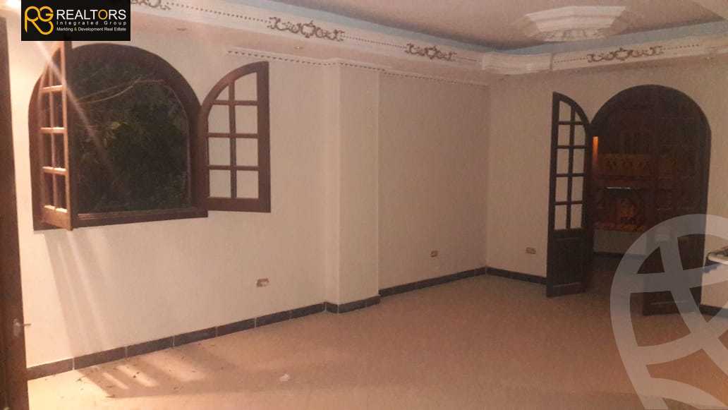https://aqarmap.com.eg/ar/listing/3643924-for-sale-cairo-6th-of-october-el-ahyaa-neighborhood-4th-school-st