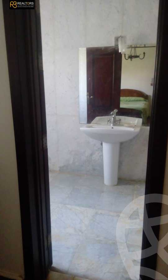 https://aqarmap.com.eg/ar/listing/3649717-for-sale-cairo-el-sheikh-zayed-city-compounds-in-sheikh-zayed-beverly-hills