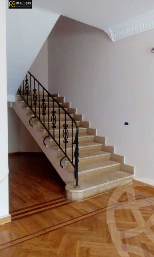 https://aqarmap.com.eg/ar/listing/3649717-for-sale-cairo-el-sheikh-zayed-city-compounds-in-sheikh-zayed-beverly-hills