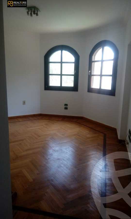 https://aqarmap.com.eg/ar/listing/3649717-for-sale-cairo-el-sheikh-zayed-city-compounds-in-sheikh-zayed-beverly-hills