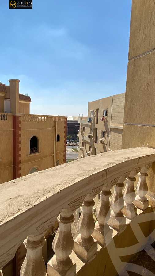 https://aqarmap.com.eg/ar/listing/3676760-for-sale-cairo-el-sheikh-zayed-city-compounds-in-sheikh-zayed-beverly-hills