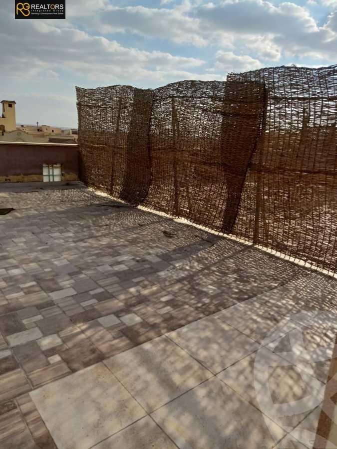 https://aqarmap.com.eg/ar/listing/3677603-for-sale-cairo-el-sheikh-zayed-city-compounds-in-sheikh-zayed-beverly-hills