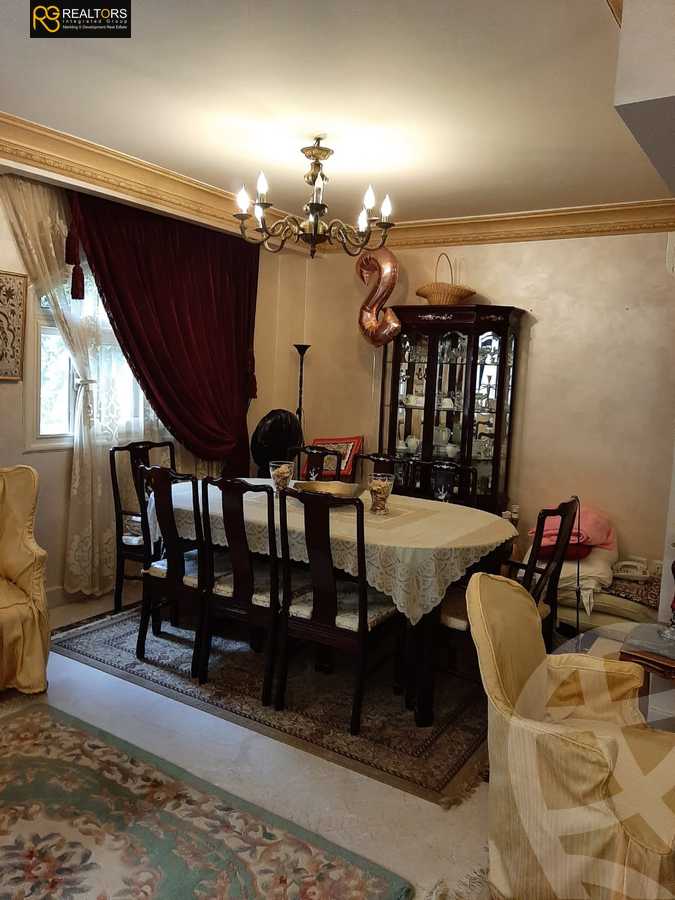 https://aqarmap.com.eg/ar/listing/3677769-for-sale-cairo-el-sheikh-zayed-city-compounds-in-sheikh-zayed-beverly-hills