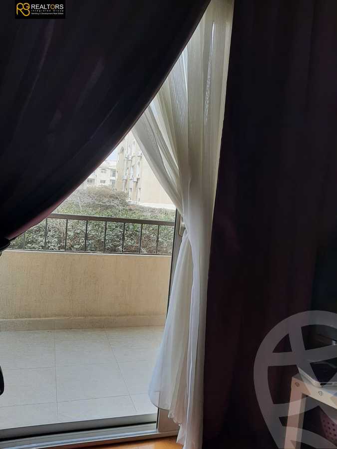 https://aqarmap.com.eg/ar/listing/3677769-for-sale-cairo-el-sheikh-zayed-city-compounds-in-sheikh-zayed-beverly-hills