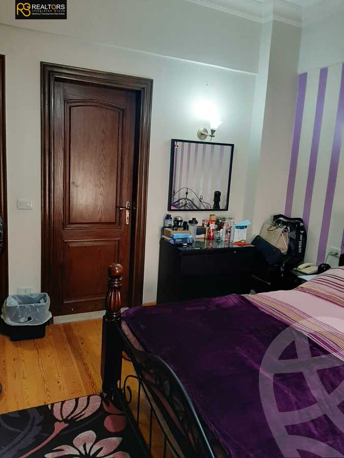 https://aqarmap.com.eg/ar/listing/3677769-for-sale-cairo-el-sheikh-zayed-city-compounds-in-sheikh-zayed-beverly-hills