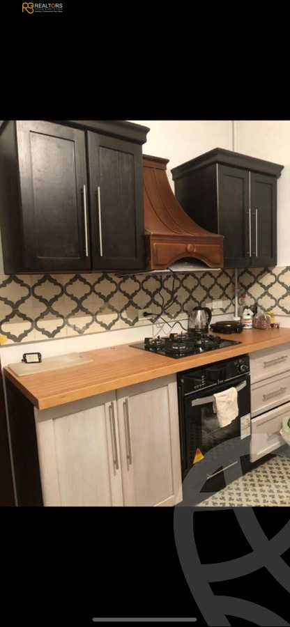 https://aqarmap.com.eg/ar/listing/3706735-for-sale-cairo-el-sheikh-zayed-city-compounds-in-sheikh-zayed-jewar