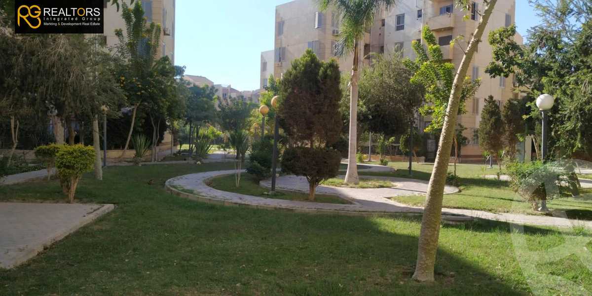 https://aqarmap.com.eg/ar/listing/3706776-for-sale-cairo-el-sheikh-zayed-city-compounds-in-sheikh-zayed-opera-city