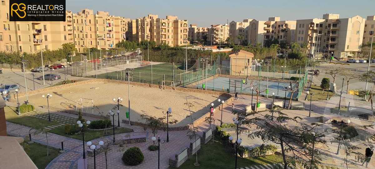 https://aqarmap.com.eg/ar/listing/3706776-for-sale-cairo-el-sheikh-zayed-city-compounds-in-sheikh-zayed-opera-city