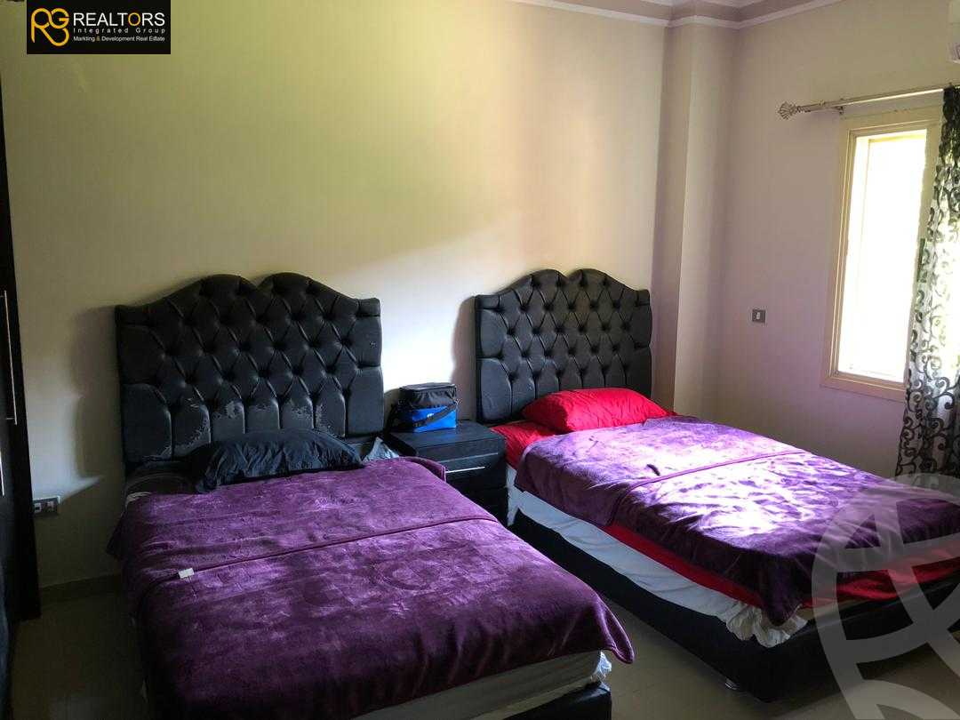 https://aqarmap.com.eg/ar/listing/3732402-for-sale-cairo-el-sheikh-zayed-city-compounds-in-sheikh-zayed-el-khamayel